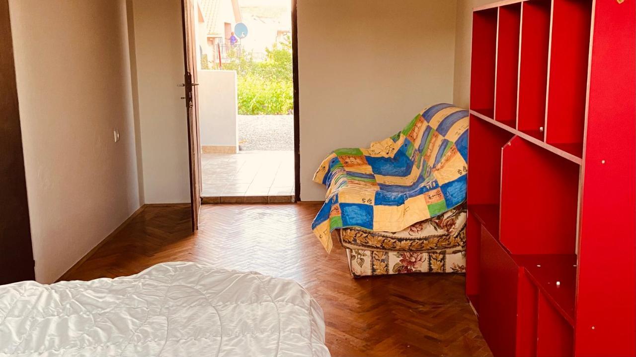 Garden View Guestroom Podgorica Exteriör bild